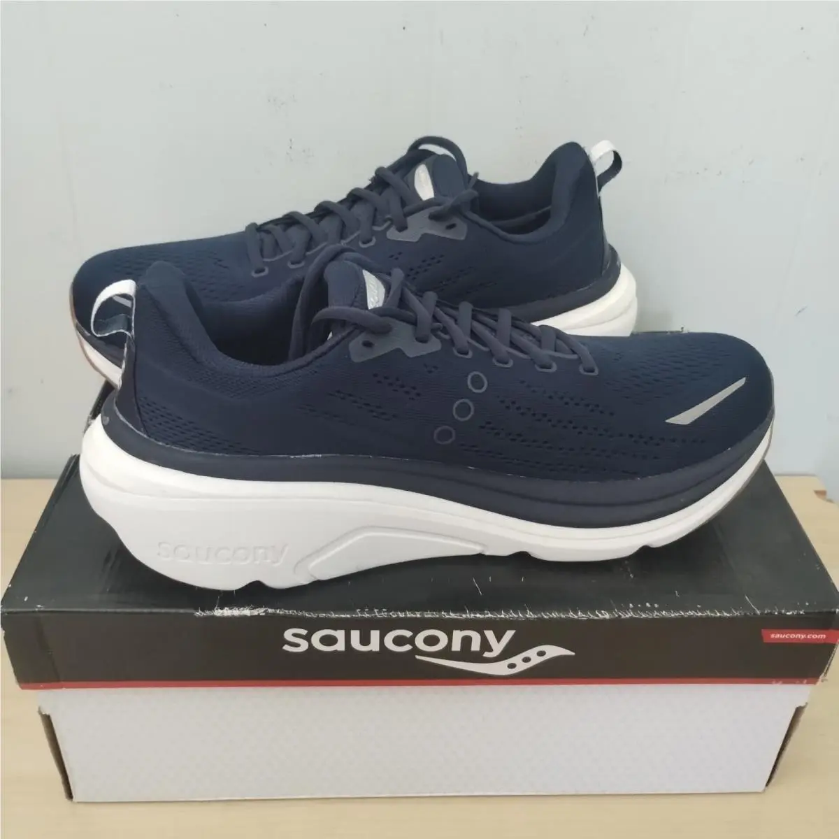 Saucony shoes - Saucony Hurricane 25 - Hurricane - Blue 0