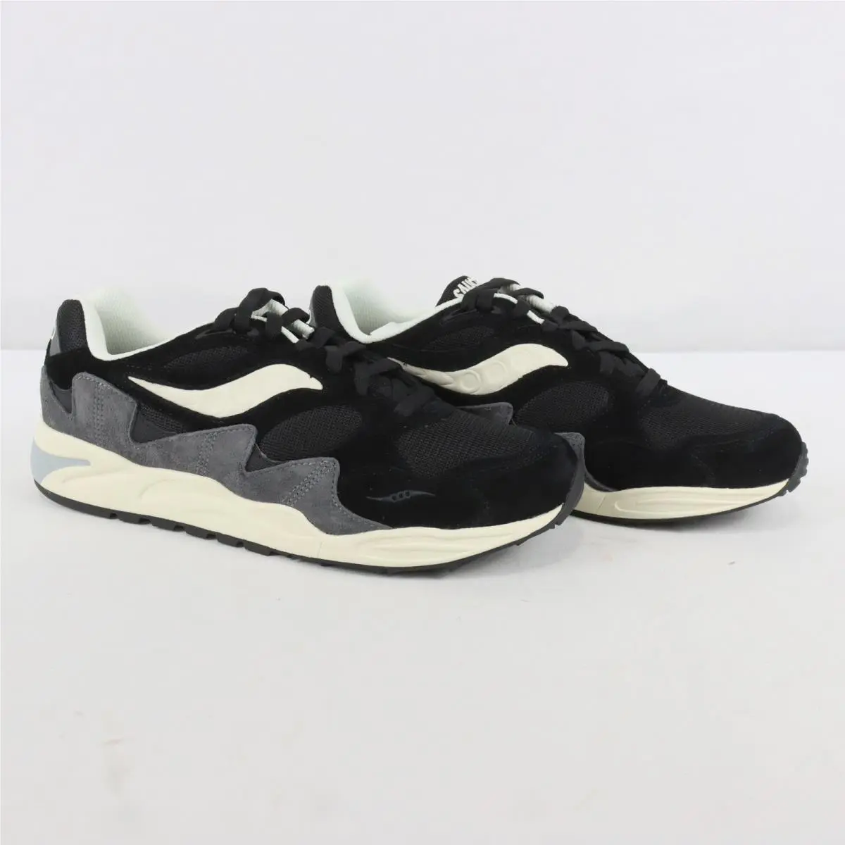 Saucony shoes - S707724 - S70772-4 - Black (UPC: 195020493687) 0