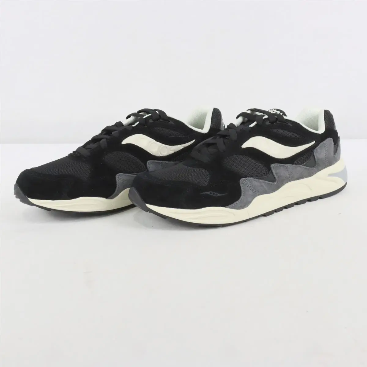 Saucony shoes - S707724 - S70772-4 - Black (UPC: 195020493687) 1