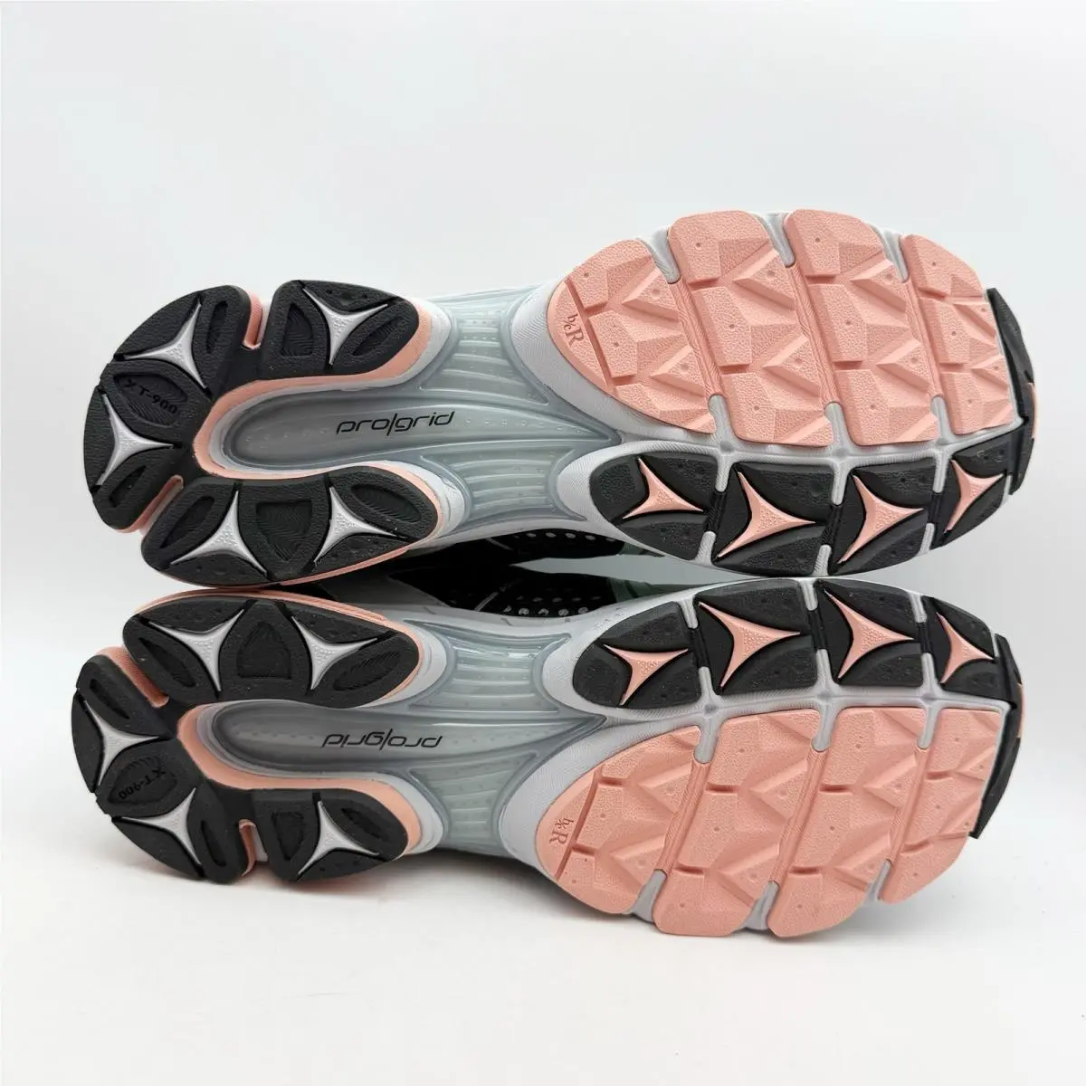 Saucony shoes - Gray (UPC: 195020052136) 8