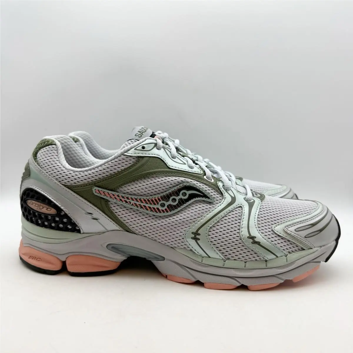 Saucony shoes - Gray (UPC: 195020052136) 0