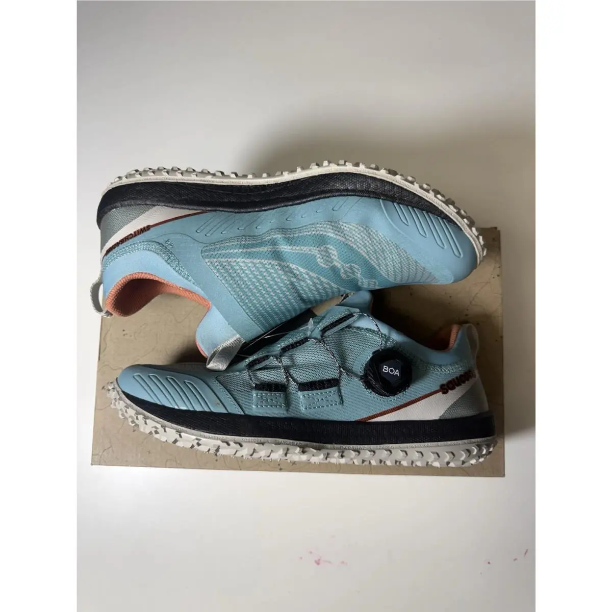 Women’s Saucony Switchback 2 Size 8.5