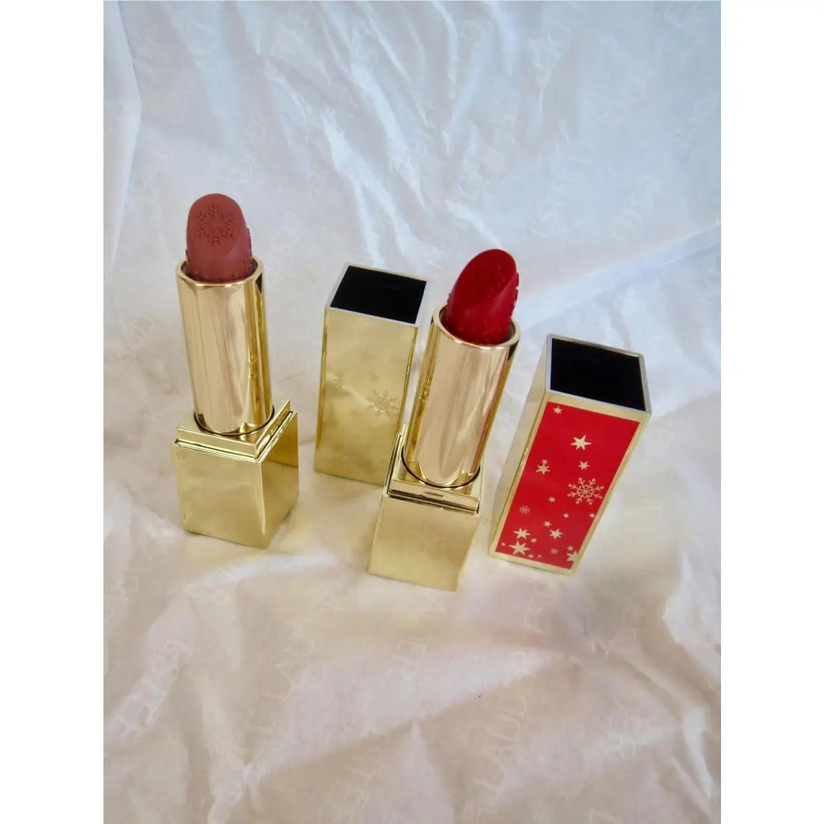 Set of 2 Estee Lauder Lipsticks Intense 561 Immortal 540 Pure Color