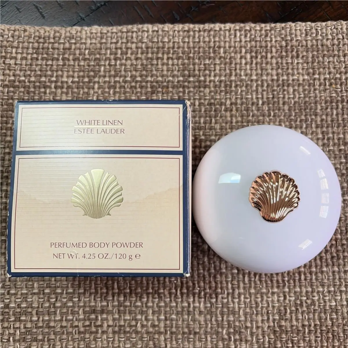 Vintage Estee Lauder White Linen Perfumed Body Powder 4.25 oz