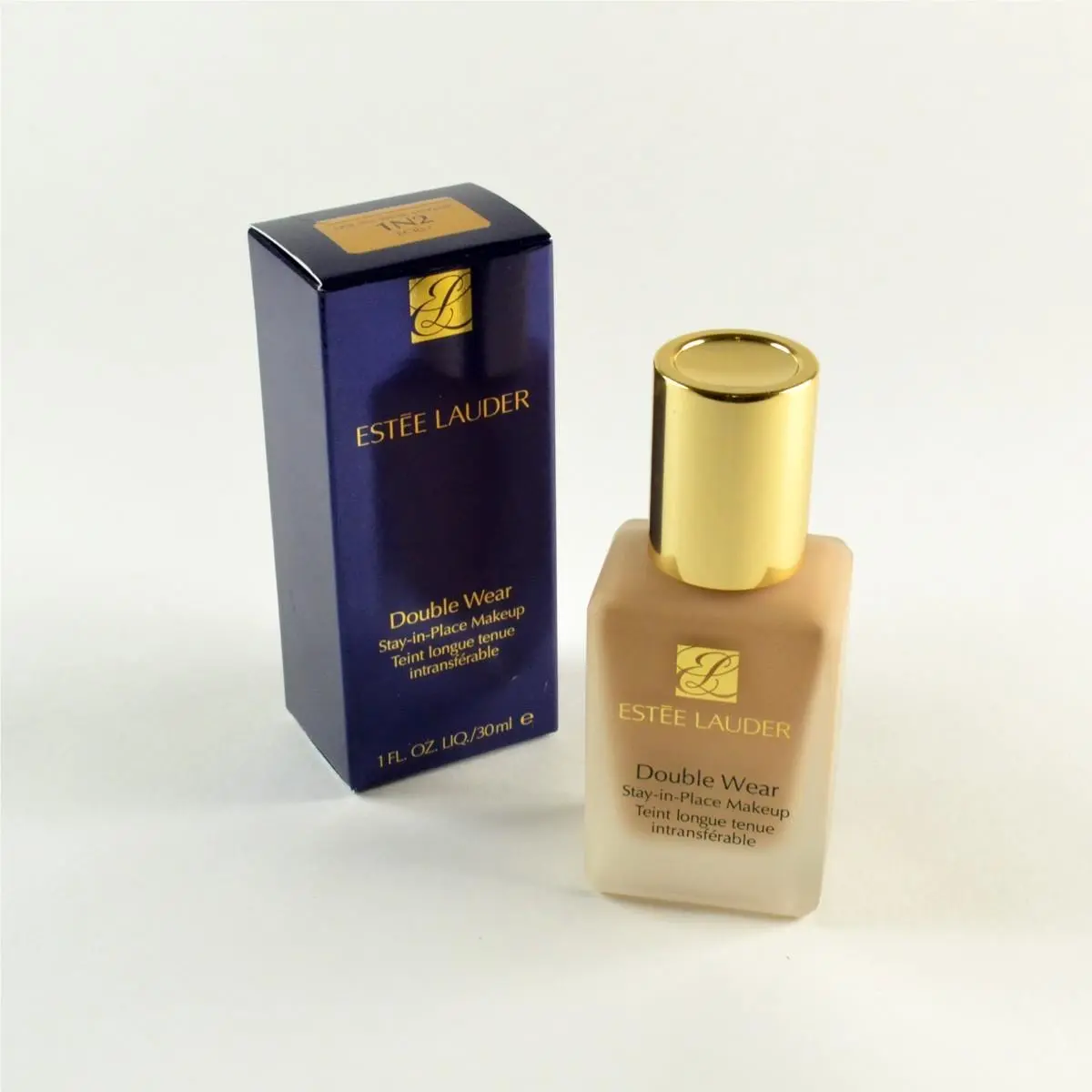 Estee Lauder Double Wear Stay-in-place Makeup 1N2 Ecru - Size 1 Oz. / 30mL
