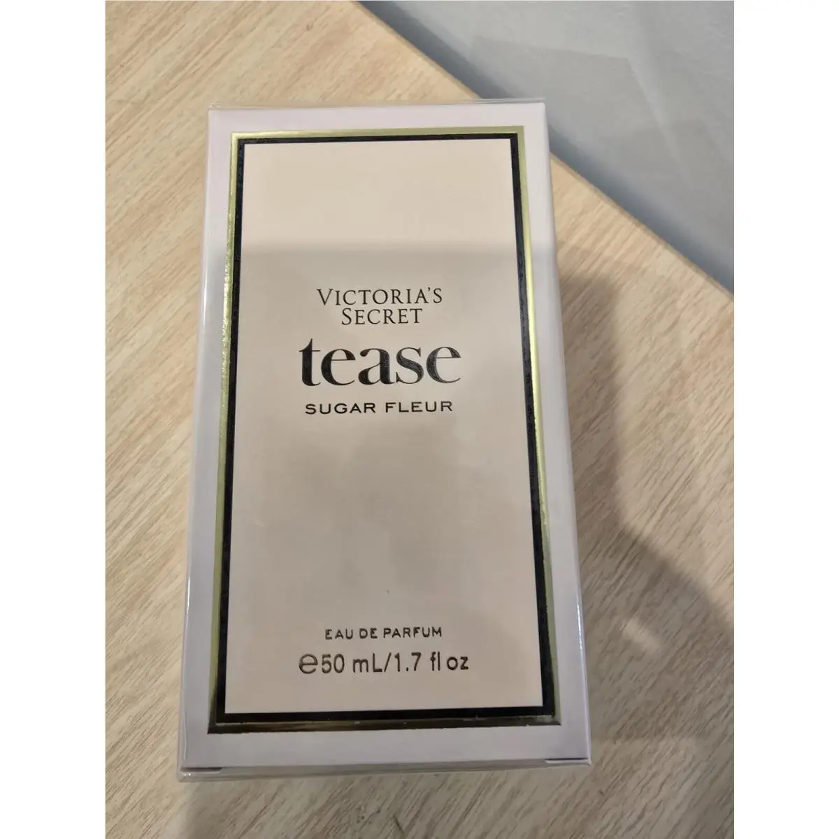 Victoria`s Secret Tease Sugar Fleur Eau DE Parfum 1.7 FL OZ