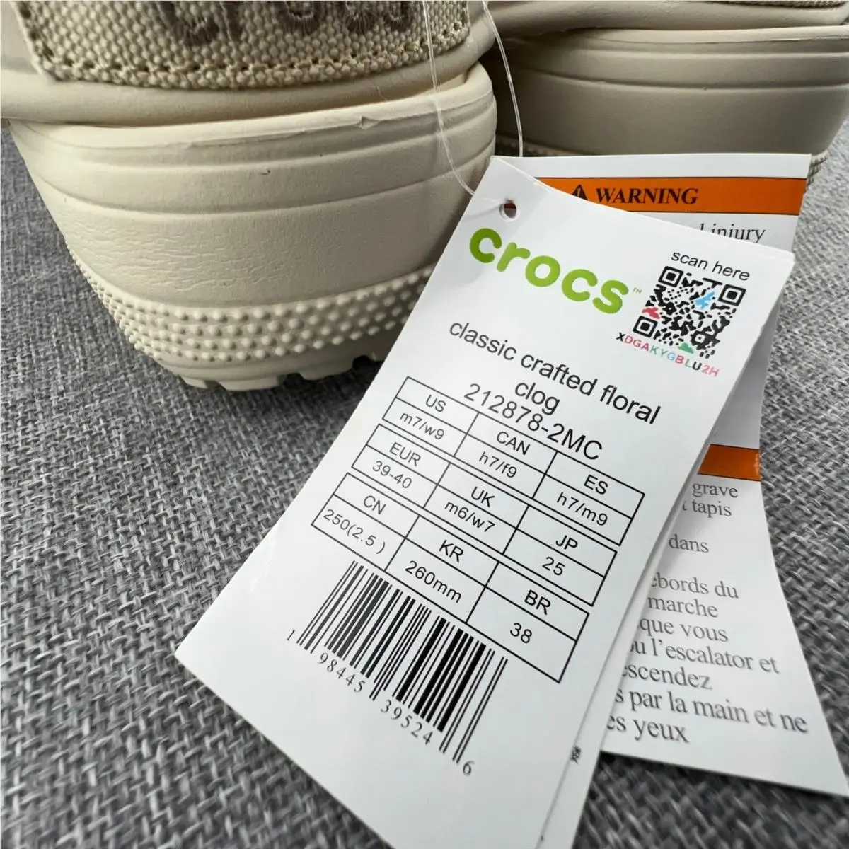 Crocs shoes - Classic Crafted Floral Clog - Classic Crafted Floral Clog - Beige 7