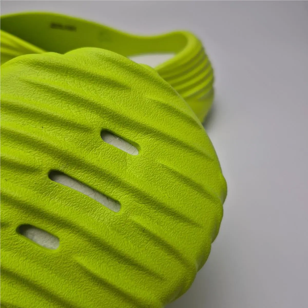 Crocs shoes - Green (UPC: 198445170164) 4