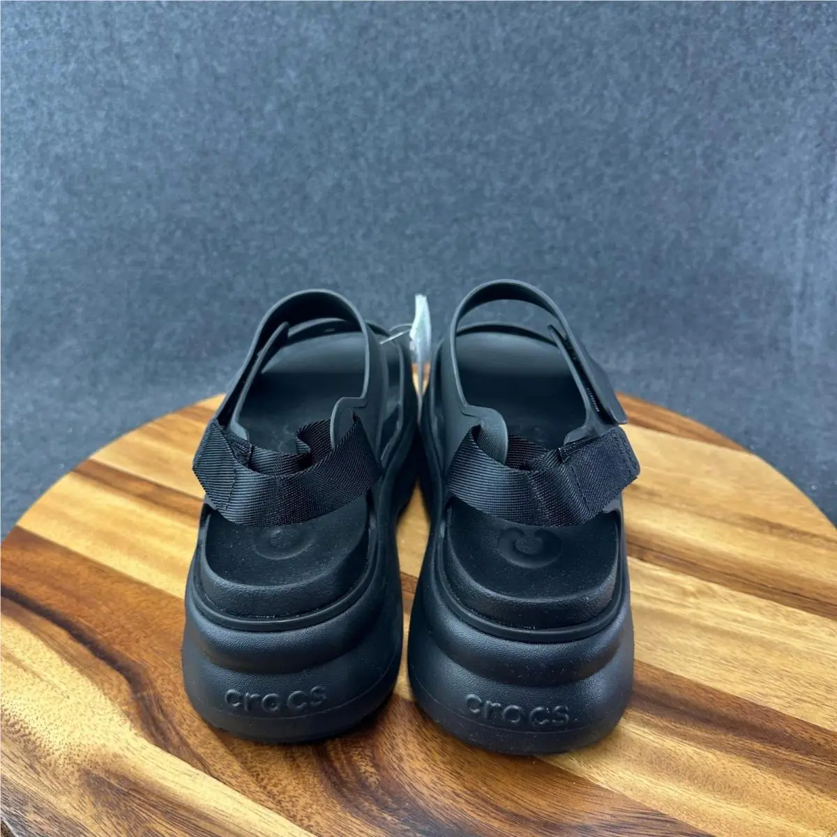 Crocs shoes - Soho Y-Strap Sandal - Soho Sandal - Black 5