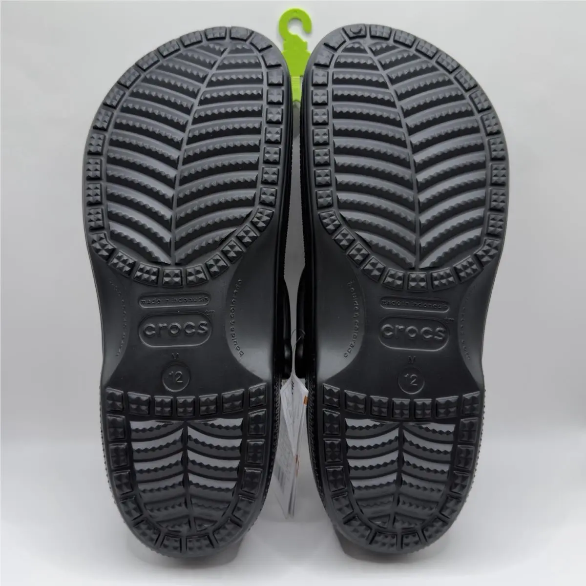 Crocs shoes - Crocs Baya Lined Clog - Baya Lined Clog - Black (UPC: 0191448380073) 4