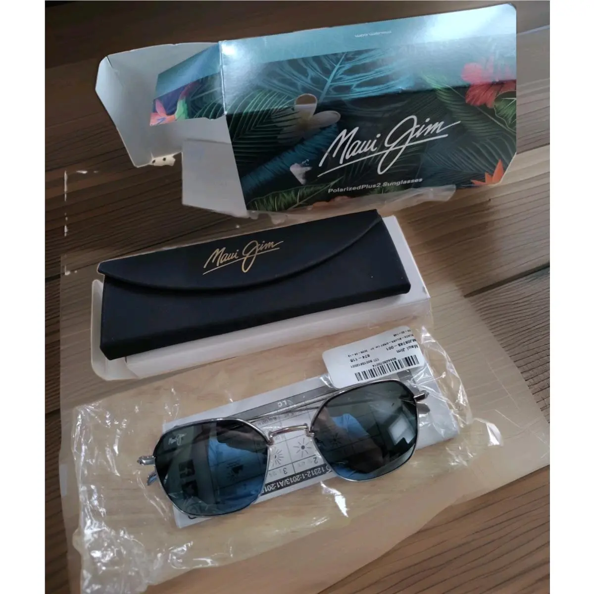 Maui Jim Moon Doggy MJ874-11B Titanium Sunglasses Gunmetal Grey Lens 52-20-145