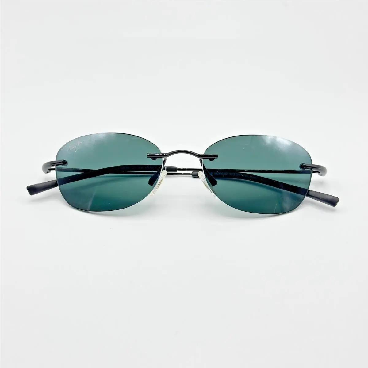 Maui Jim Sunglasses Aki Aki MJ333-02 Glossy Black Polarized Grey Lens 50.5mm