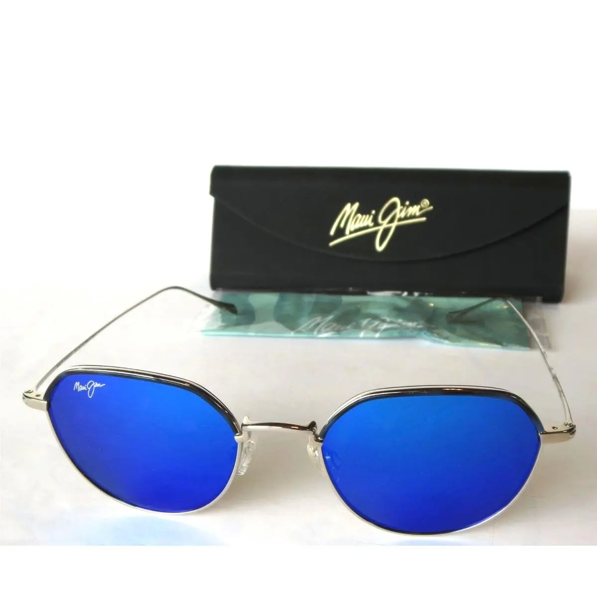 Maui Jim Island Eyes Sunglasses MJ859-17 Hawaiian Blue Lens Titanium Frame