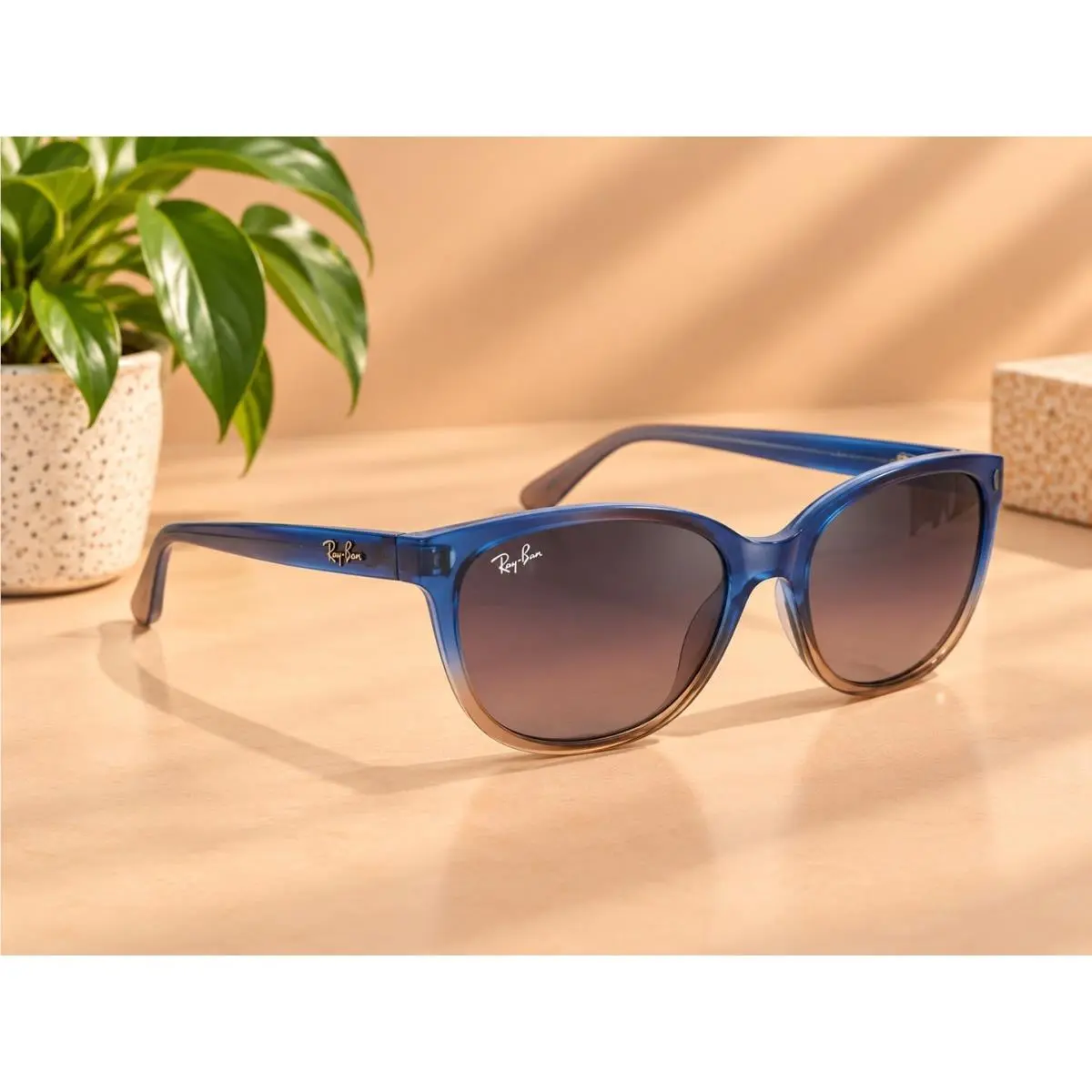 Maui Jim Women`s Honi Polarized Cat Eye Sunglasses Sunset/maui Rose® Small