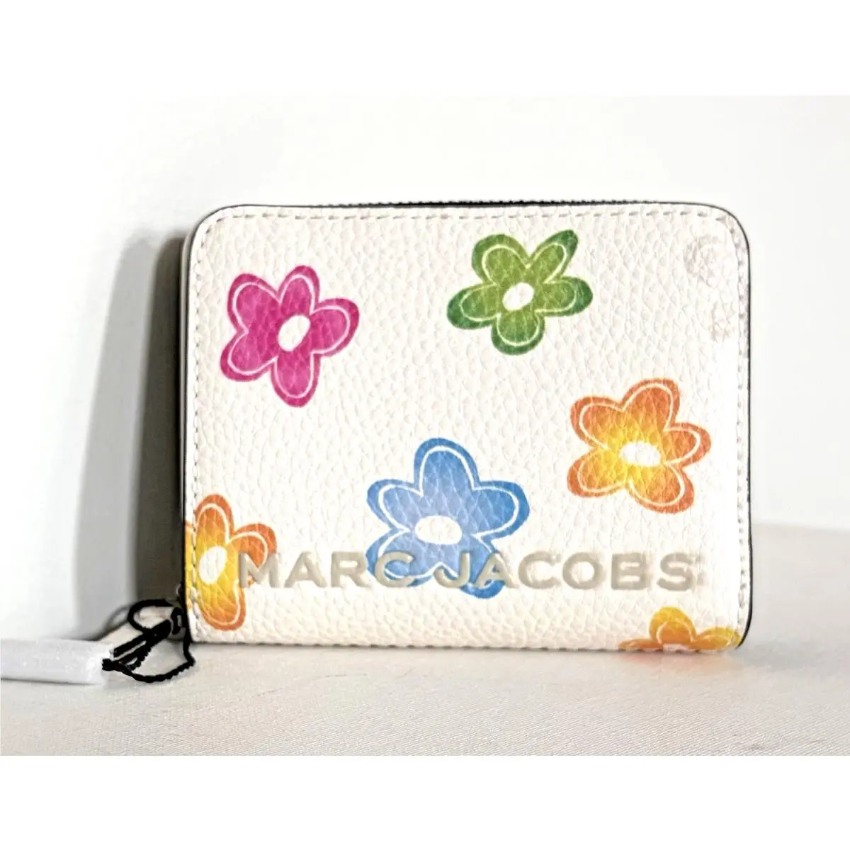 Marc Jacobs Mini Compact Bifold Wallet Pebble Leather White Multi
