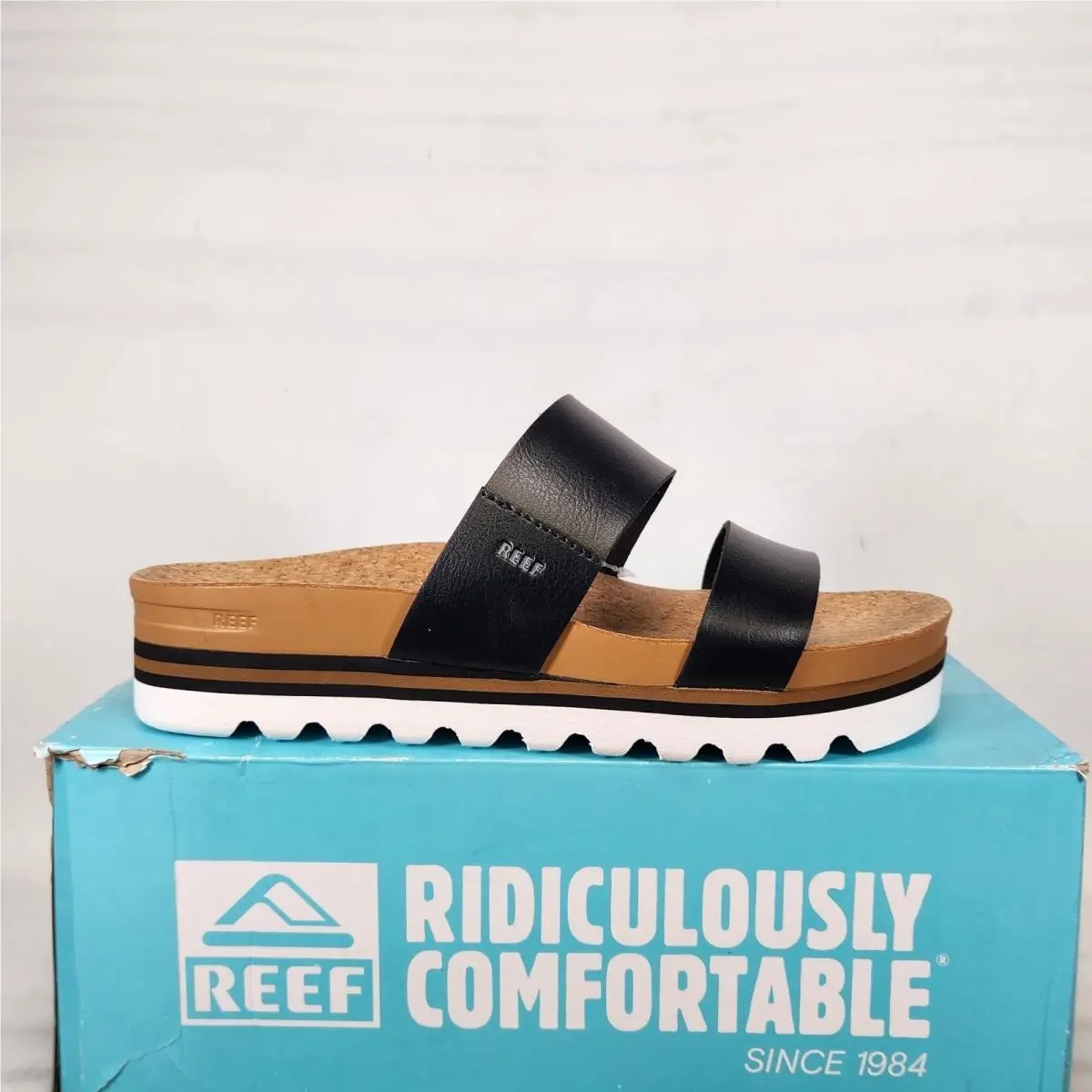 Cushion Vista Hi Sandal Women Size 8 Black Platform Slide by Reef