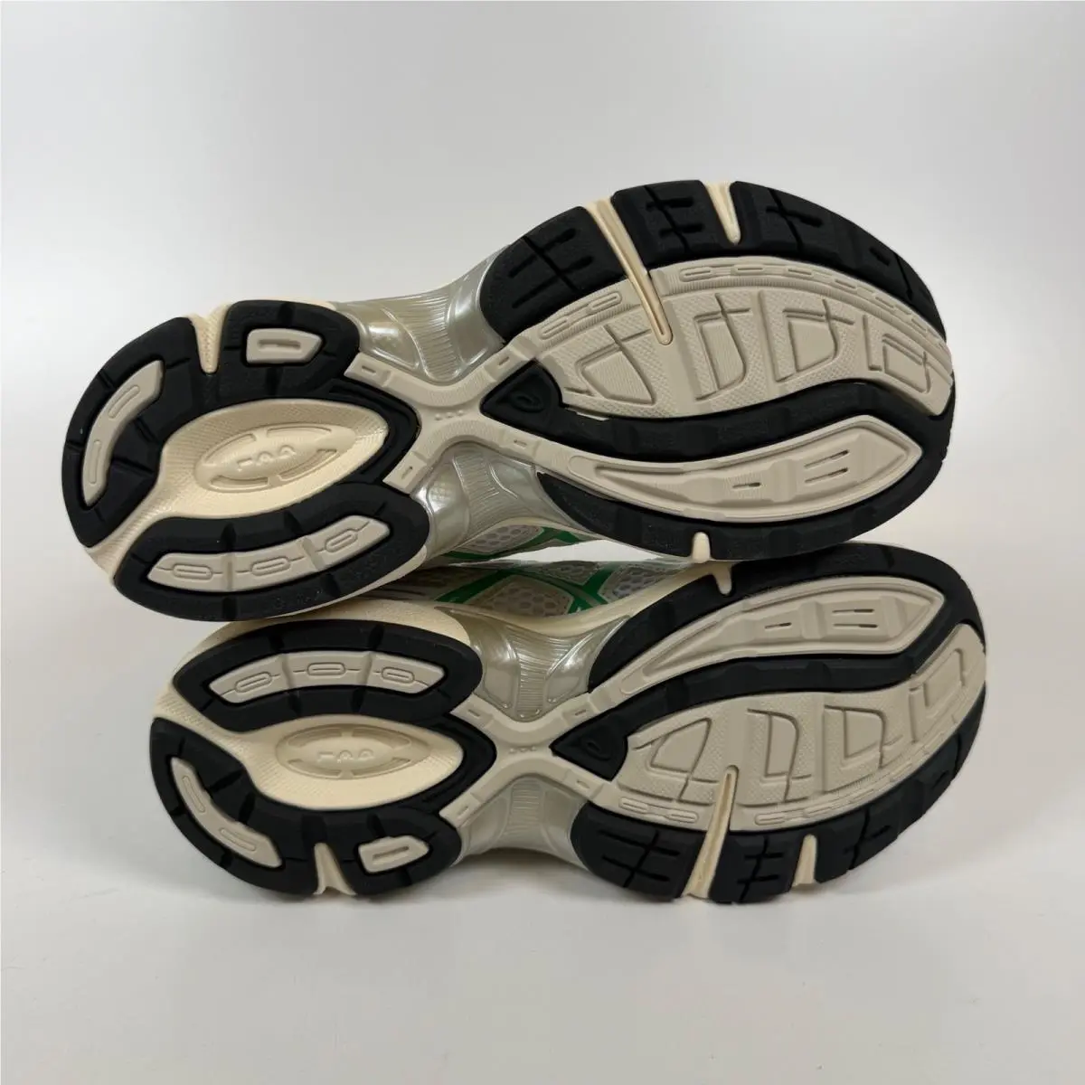 Asics shoes - ASICS GEL-1130 - White 4