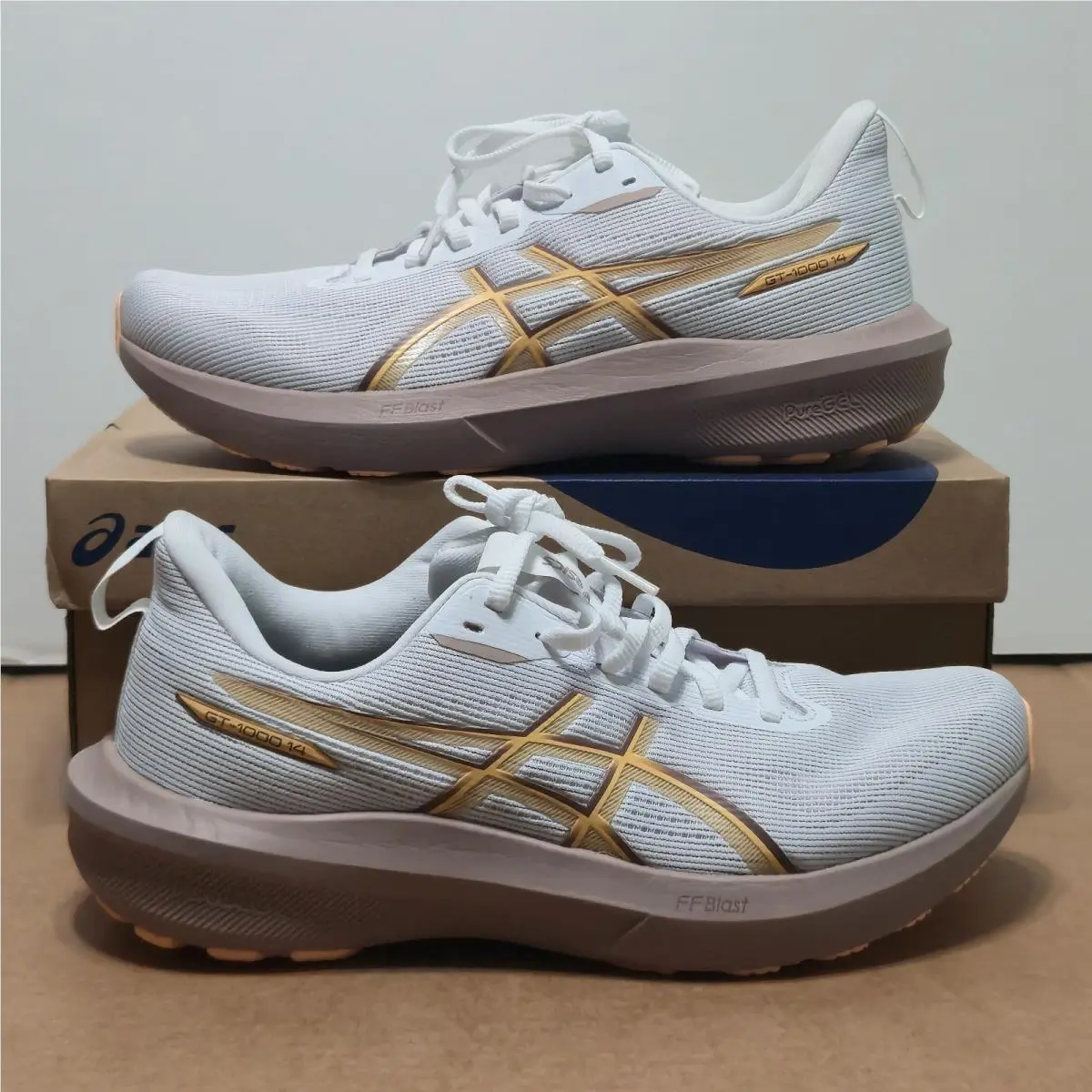Asics GT-1000 14 Womens Running Shoes White Rubble Red Size 10 1012B859-100