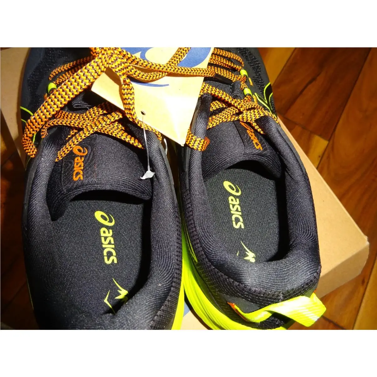 Asics shoes - 1011B605-002 - 1011B605 - Black/Neon Lime 3