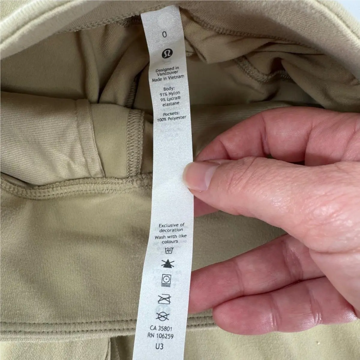 Lululemon clothing - Beige 2