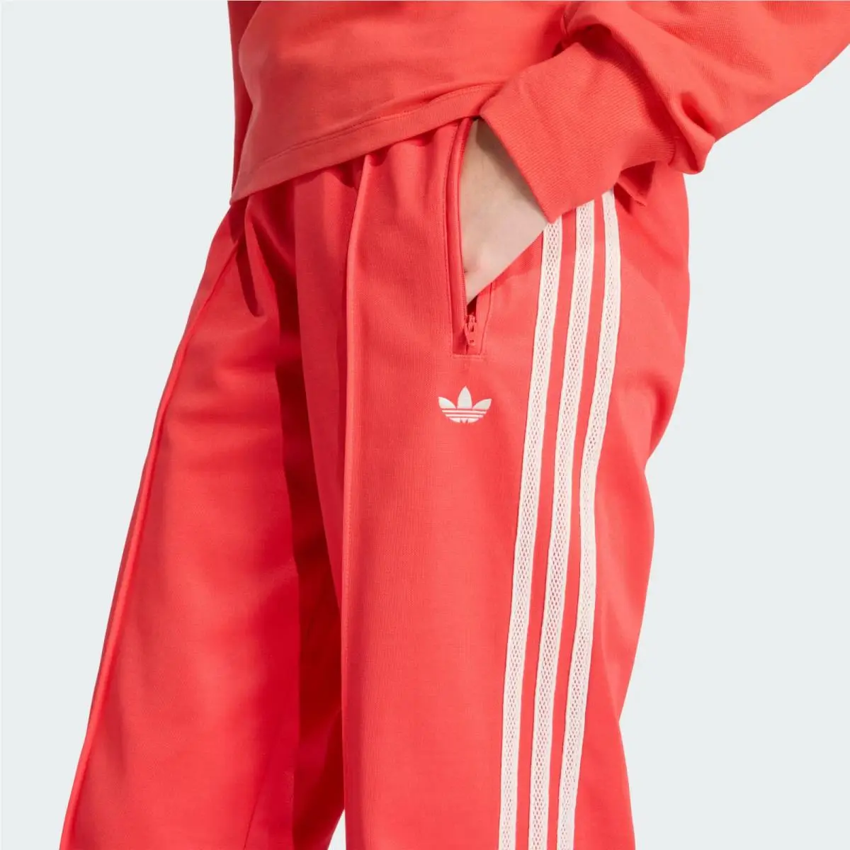 Adidas clothing - KD4316 - KD4316 - Semi Lucid Red 9