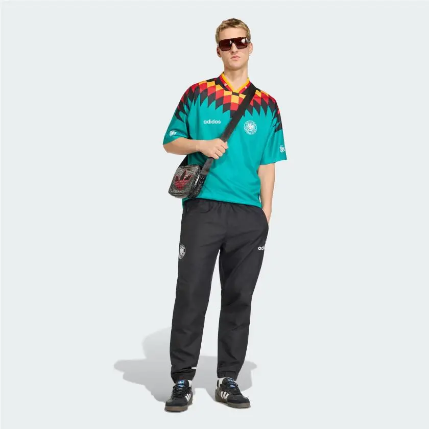 Adidas clothing - II741 - II741 - Power Green 7