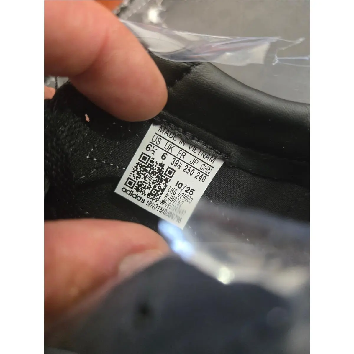 Adidas shoes - Barreda Decode J - Barreda Decode - Black 3