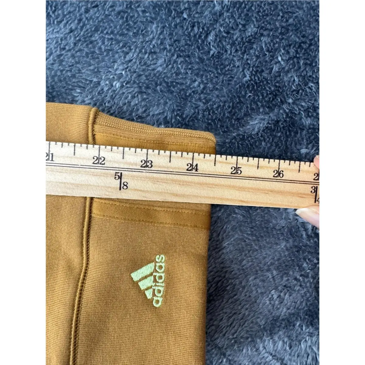 Adidas clothing - Brown 6