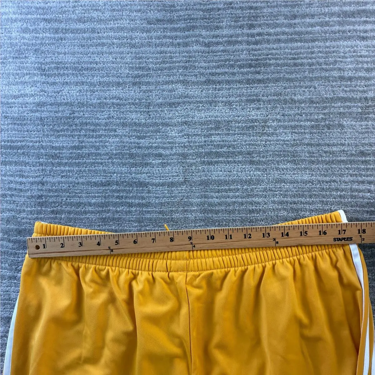 Adidas clothing - Yellow 8