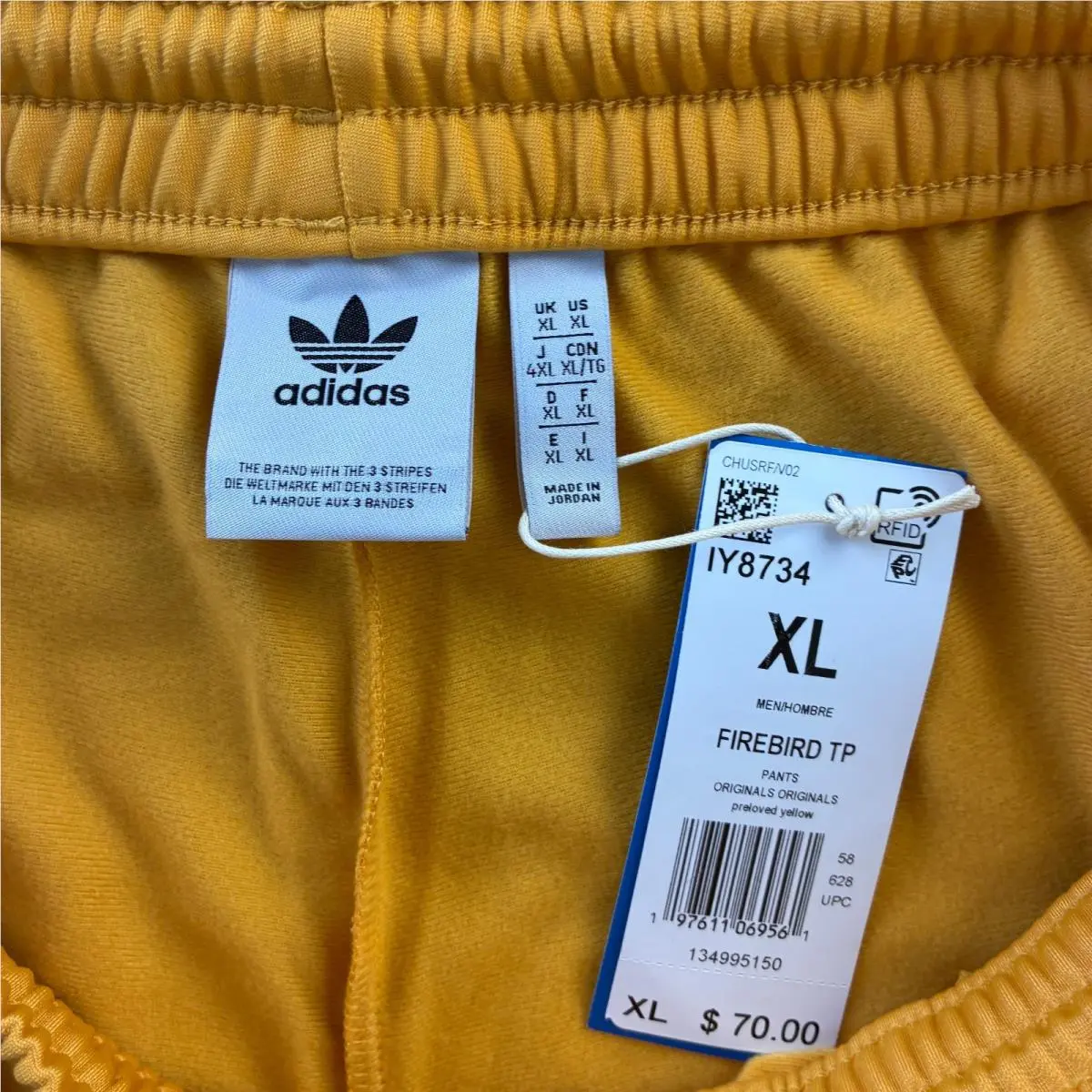 Adidas clothing - Yellow 4