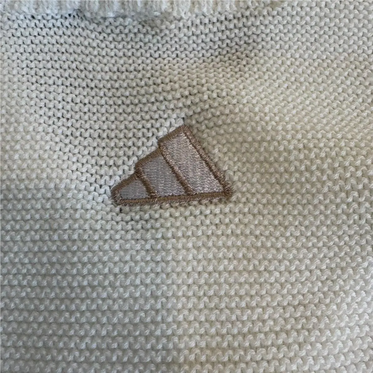 Adidas clothing - White (UPC: 197625663830) 7