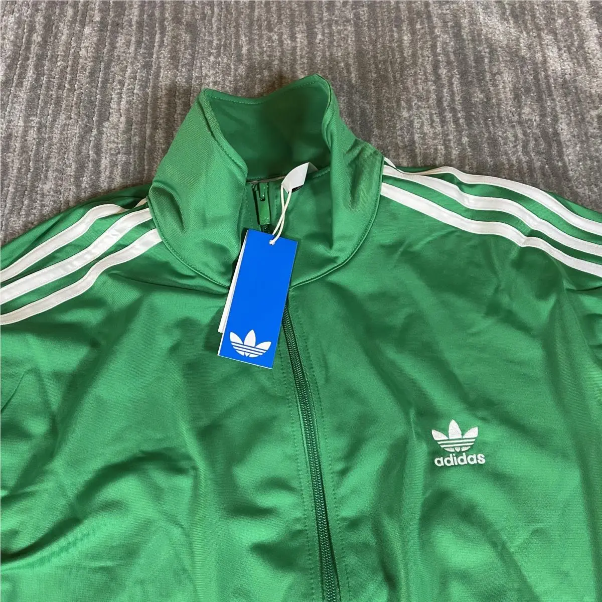 Adidas clothing - Green 1