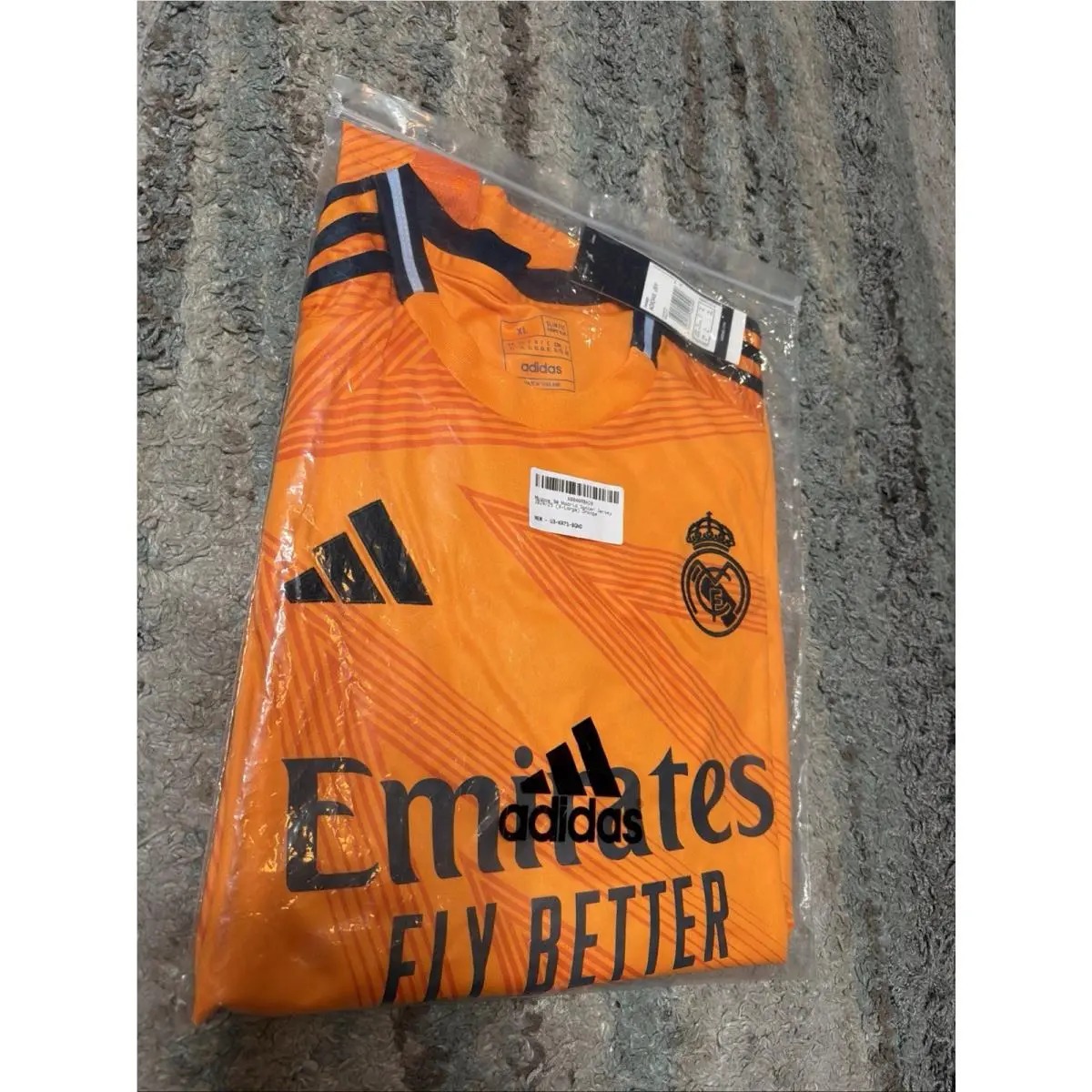 Adidas clothing - Orange 3