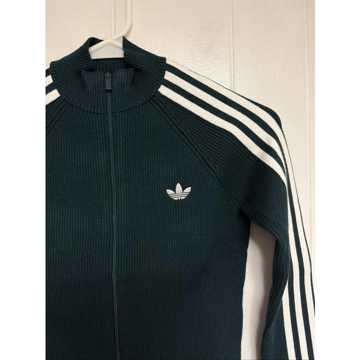 Adidas clothing - JY2599 - JY2599 - Green (UPC: 0197626038682) 1