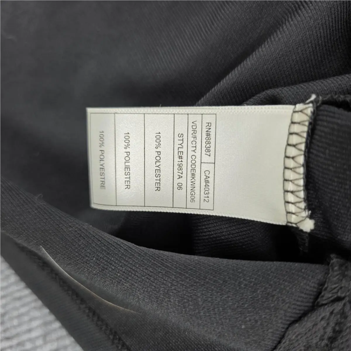 Adidas clothing - Black 6