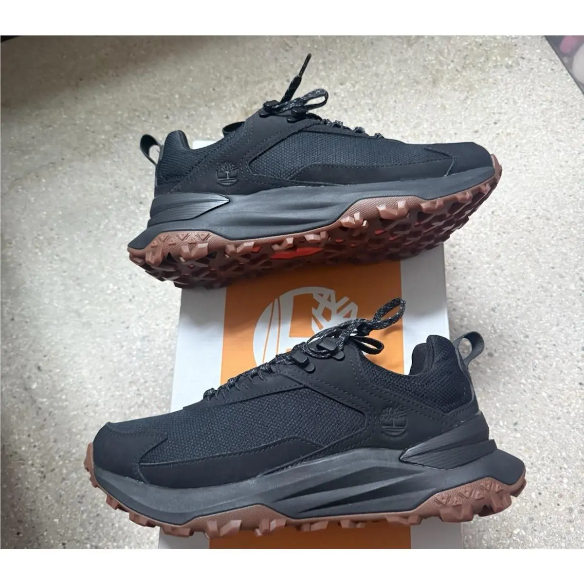 Timberland Men`s Motion Access Low Black Mesh Waterproof Sneakers Size 7