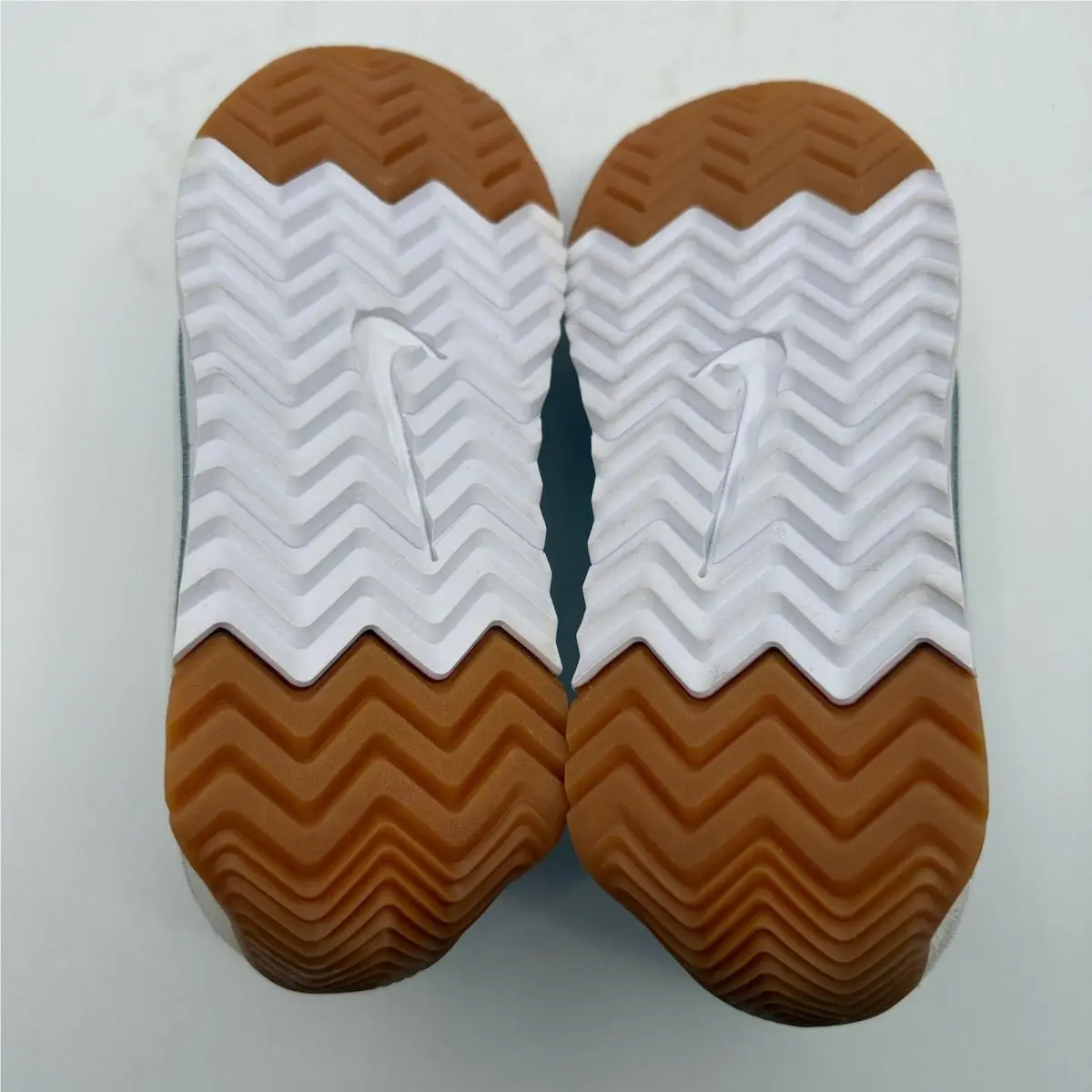 Nike shoes - Nike Pacific - Pacific - White 4