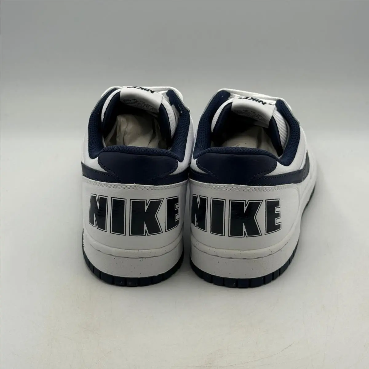 Nike shoes - Nike Big Nike Low - Big Low - White 1