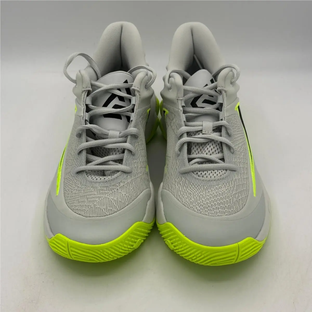 Nike shoes - Giannis Immortality 4 - Giannis Immortality - Silver 1