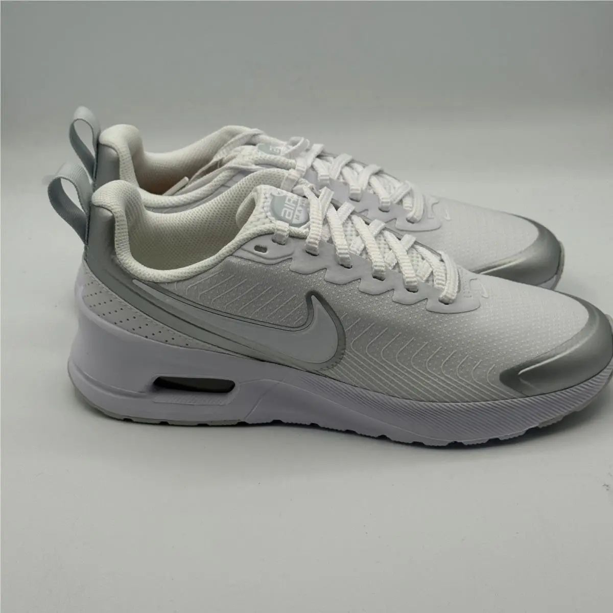Nike Air Max Nuaxis Shoes Women Size 8.5 White Pure Platinum Running HF1233 101