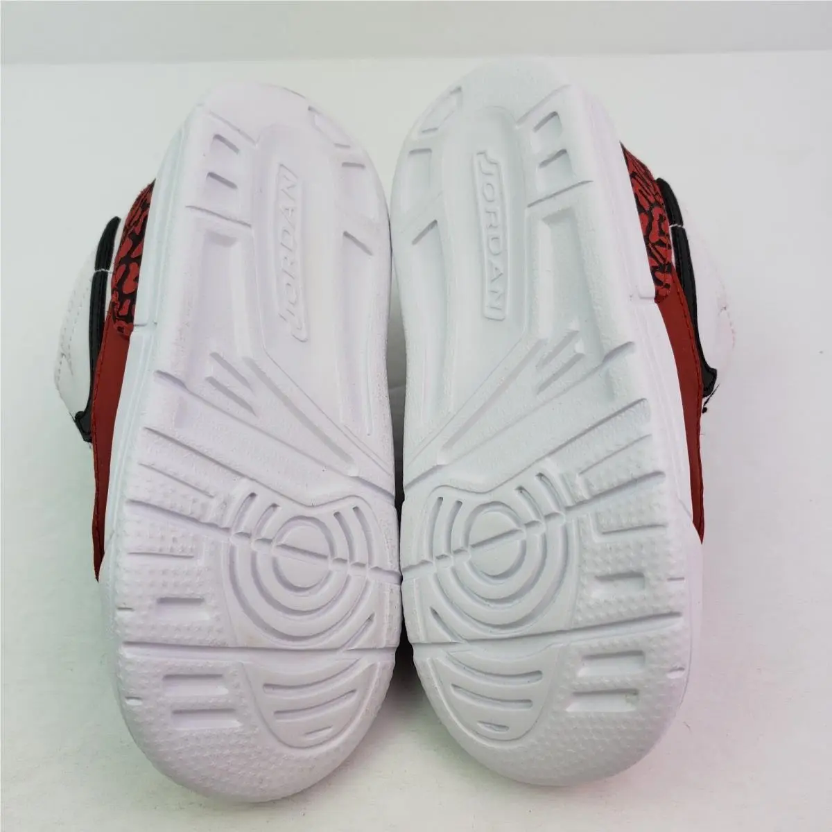 Nike shoes - Jordan Legacy 312 - Legacy - Red 5