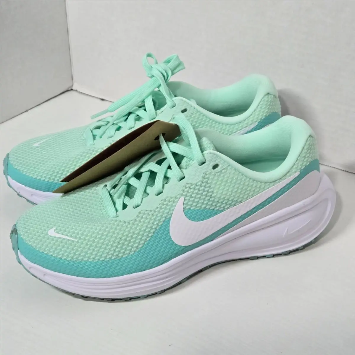 Nike shoes - Nike Revolution - Revolution - Green 2