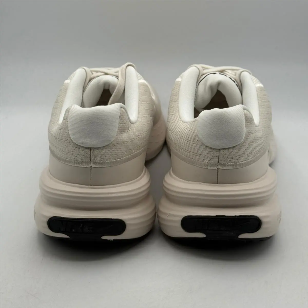 Nike shoes - Nike Uplift SC - Uplift - Beige 1