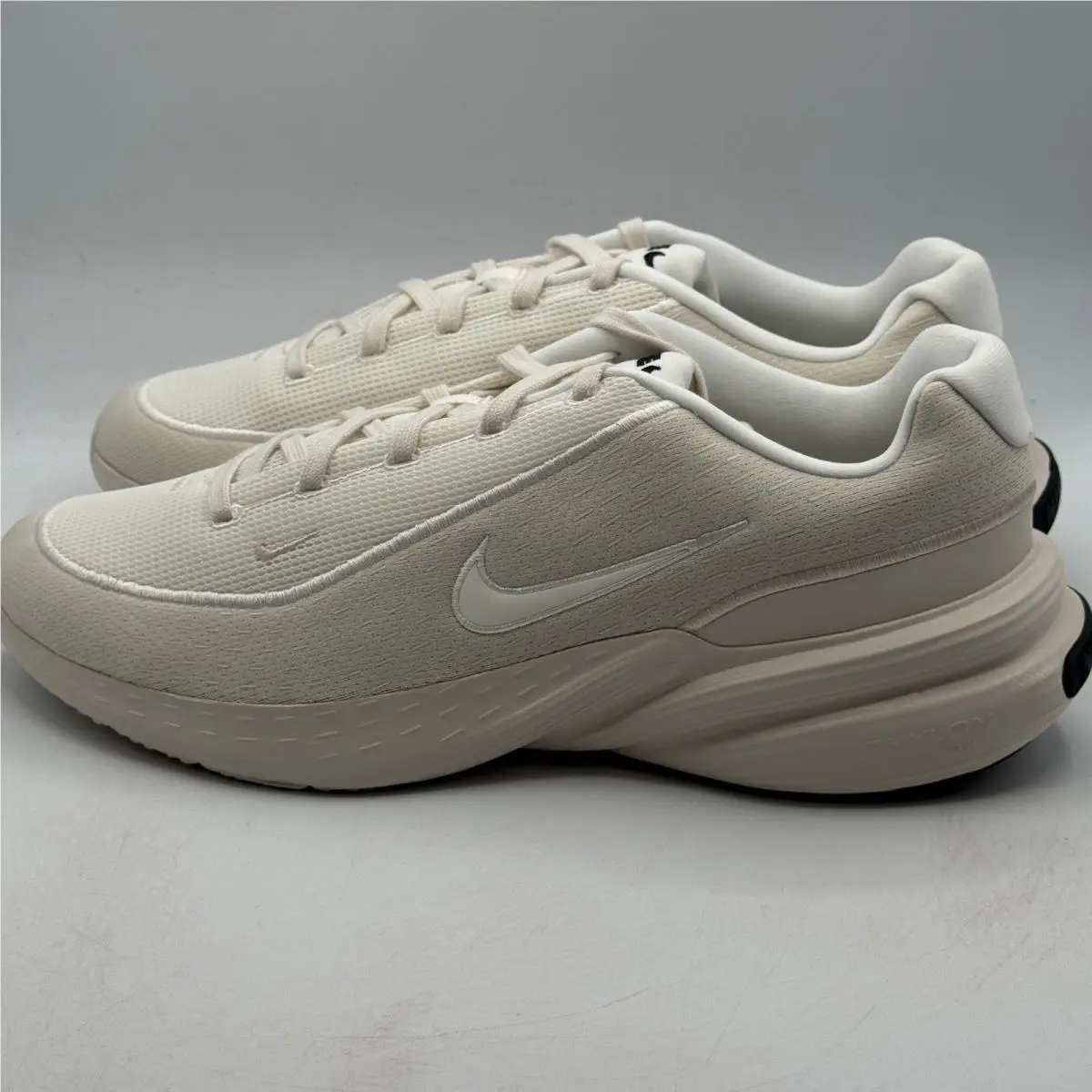 Nike shoes - Nike Uplift SC - Uplift - Beige 2