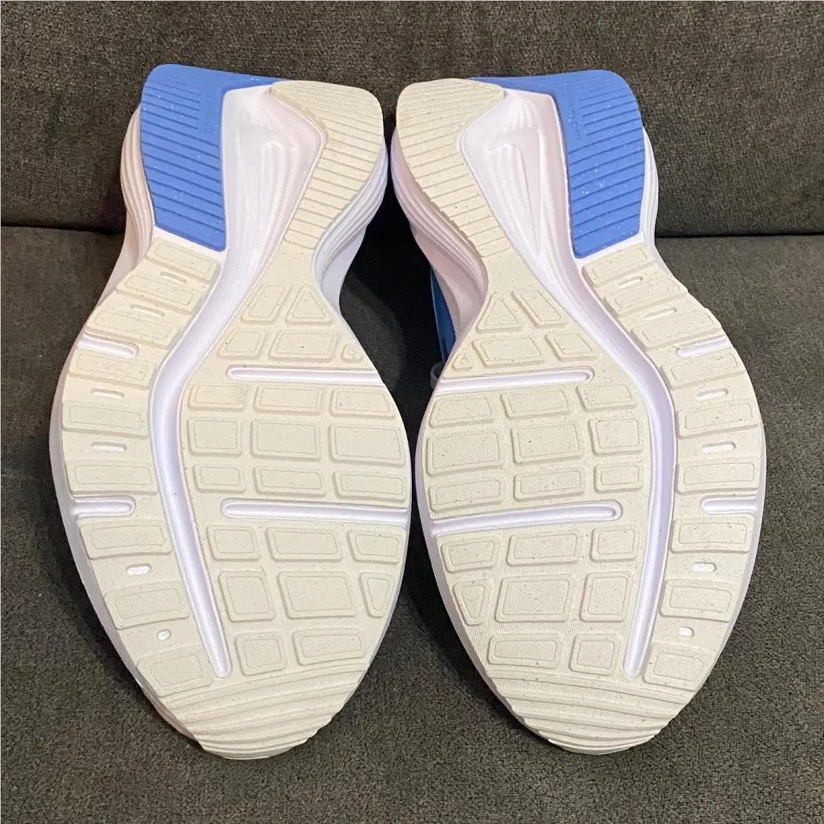 Nike shoes - Nike Downshifter 14 - Downshifter - White 4