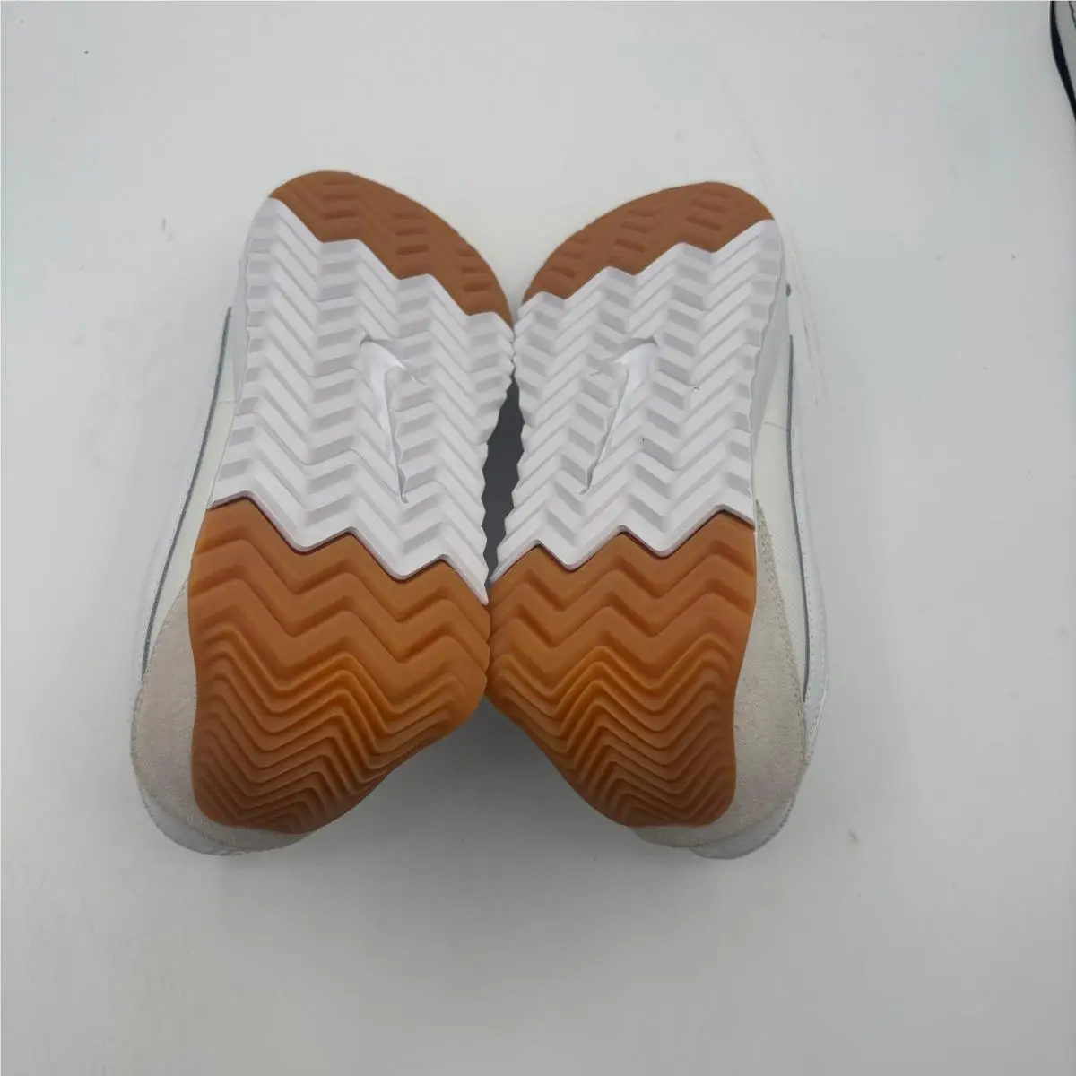 Nike shoes - Nike Pacific - Pacific - White 4