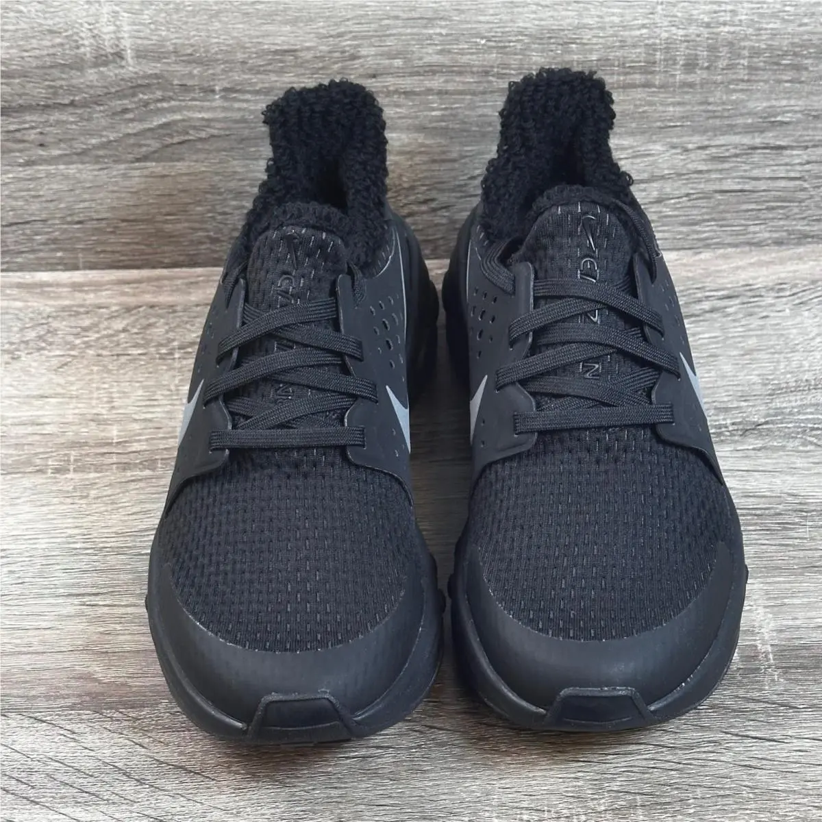 Nike shoes - Black 1