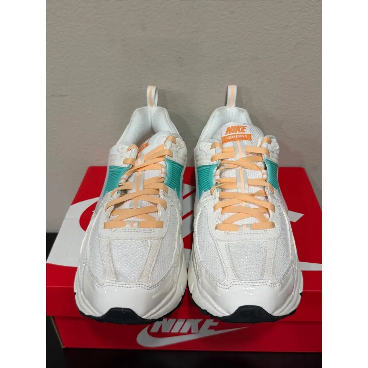 Nike shoes - White 1