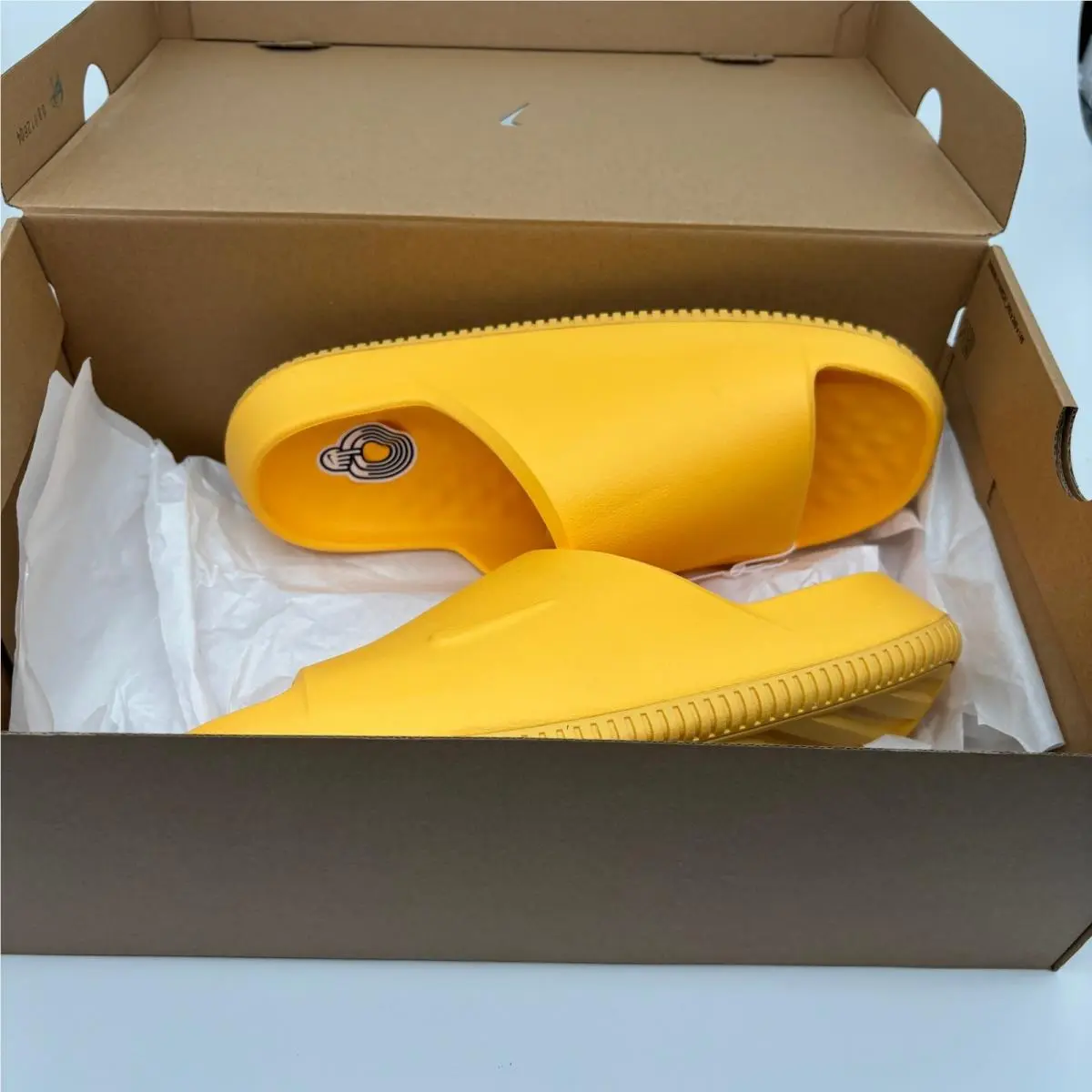 Nike shoes - Nike Calm Slide 2.0 - Calm Slide - Gold 5