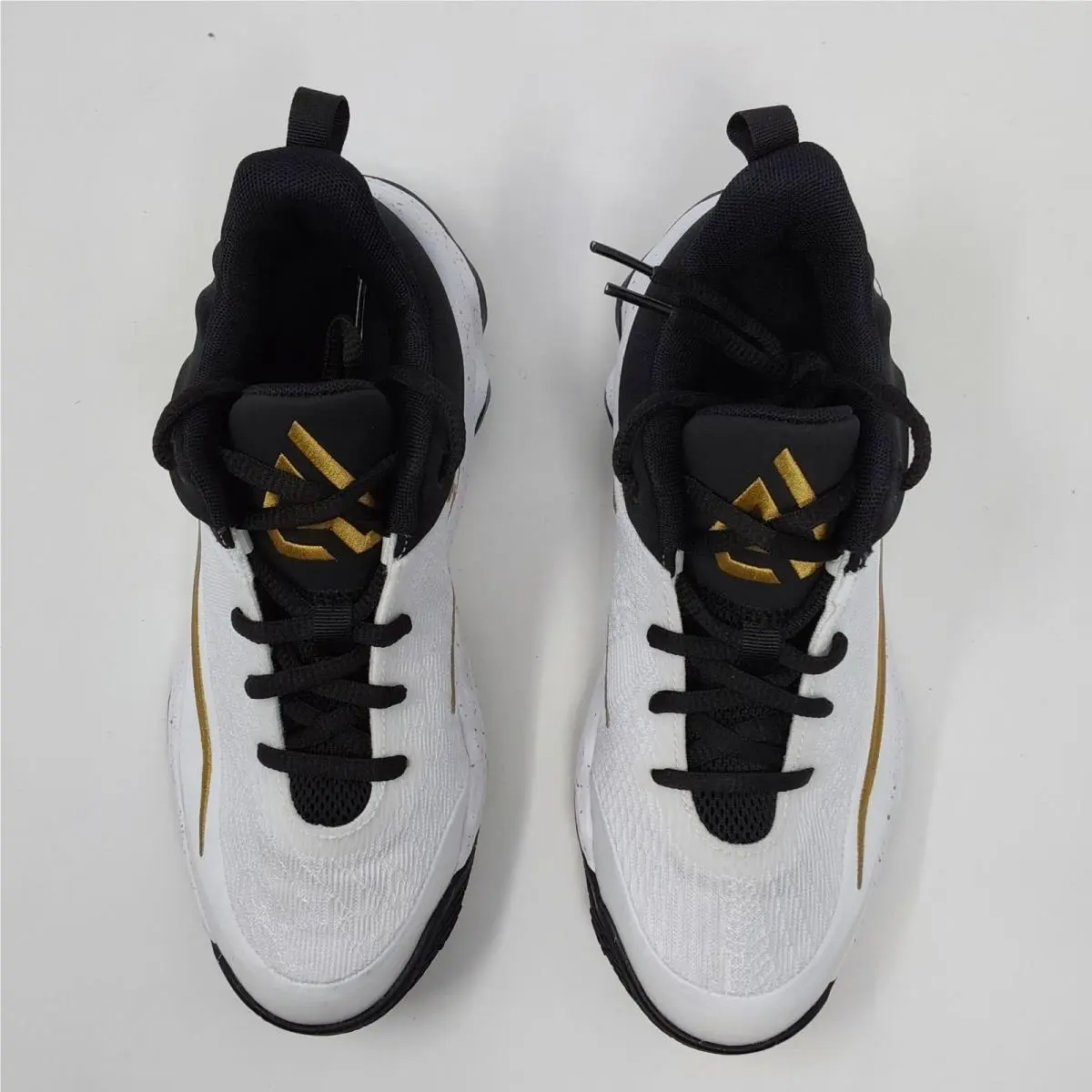 Nike shoes - Nike Giannis Immortality 4 Gs - Gold 2